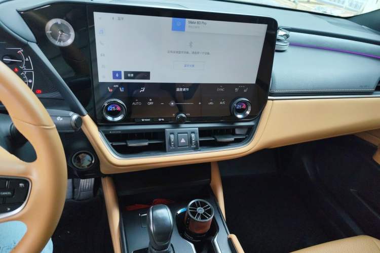 Used Lexus ES 2025 200 Premium Edition Audio And AC Panel