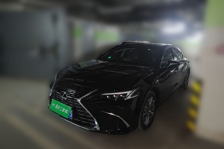 Gebrauchter Lexus ES 2025 200 Premium Edition Guazi used car, China used car export, Used car for sale, Used  cars, Cheapest cars for sale