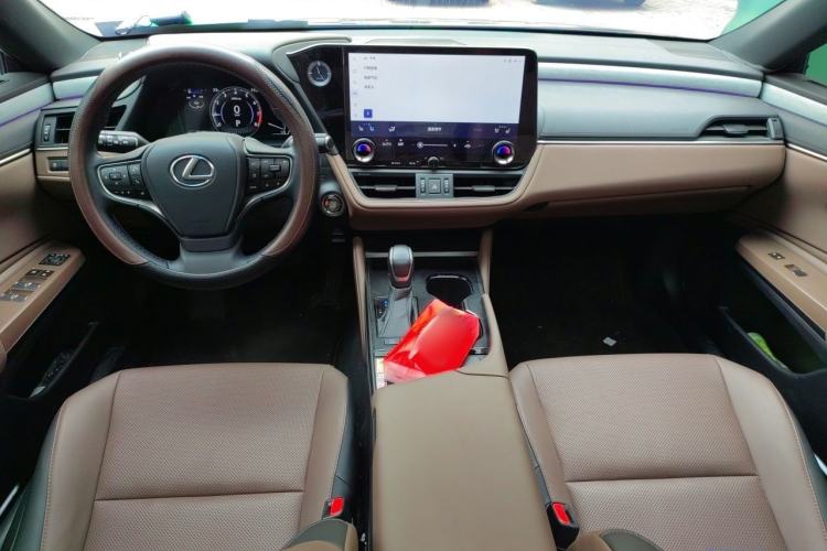 Used Lexus ES 2025 200 Premium Edition Center Console