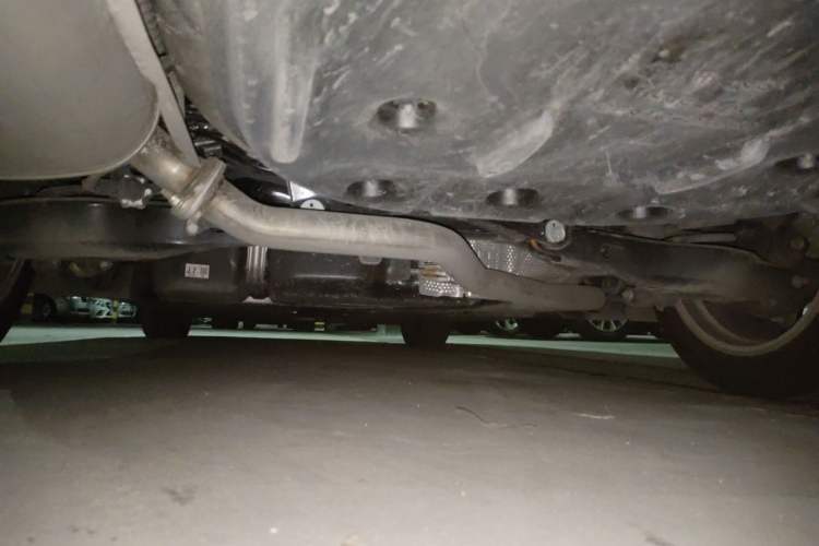 Used Lexus ES 2025 300h Deluxe Edition Chassis Front