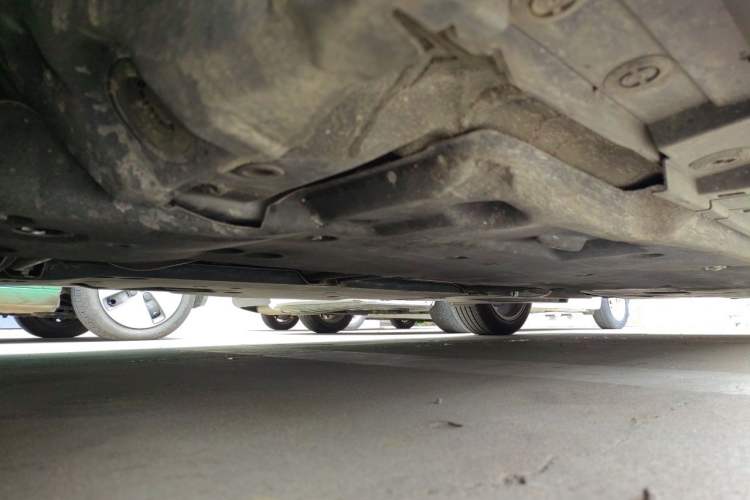 Used Lexus ES 2025 200 Premium Edition Chassis Front Left