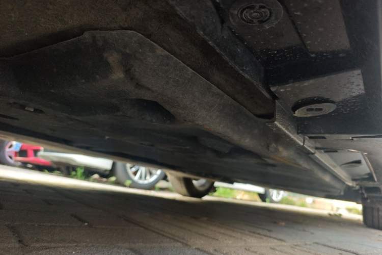 Used Lexus ES 2025 200 Premium Edition Chassis Front Left