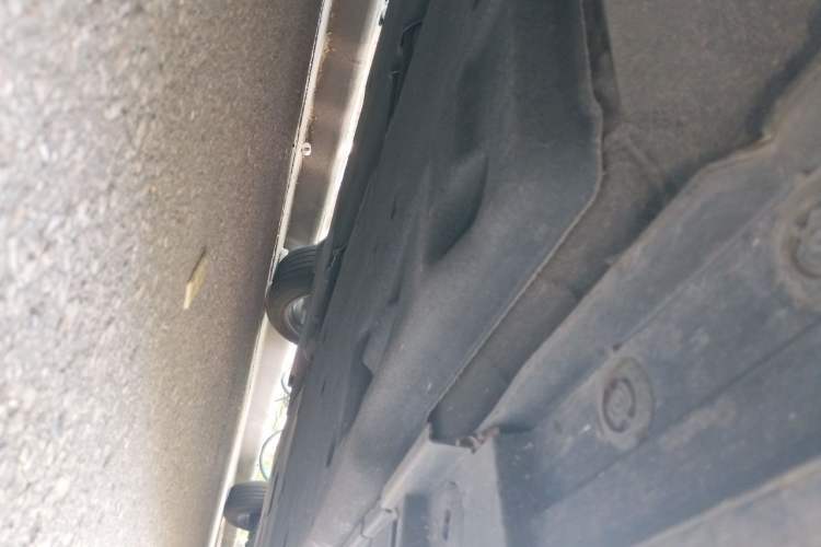 Used Lexus ES 2025 200 Premium Edition Chassis Front Left