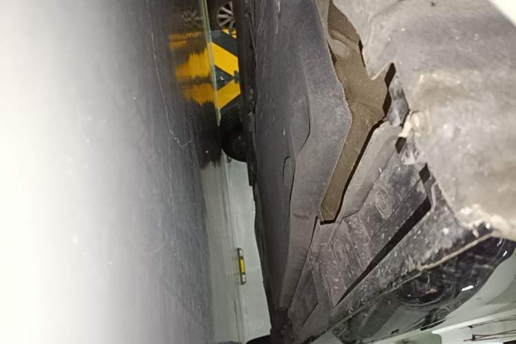 Used Lexus ES 2025 200 Premium Edition Chassis Front Left