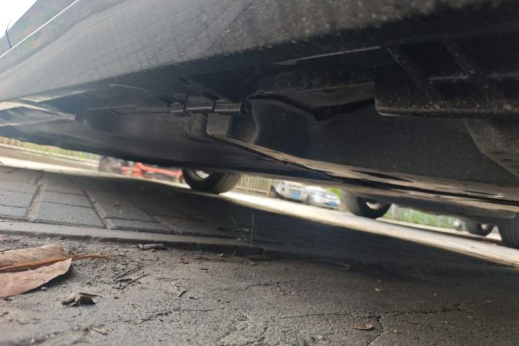 Used Lexus ES 2025 200 Premium Edition Chassis Rear Left