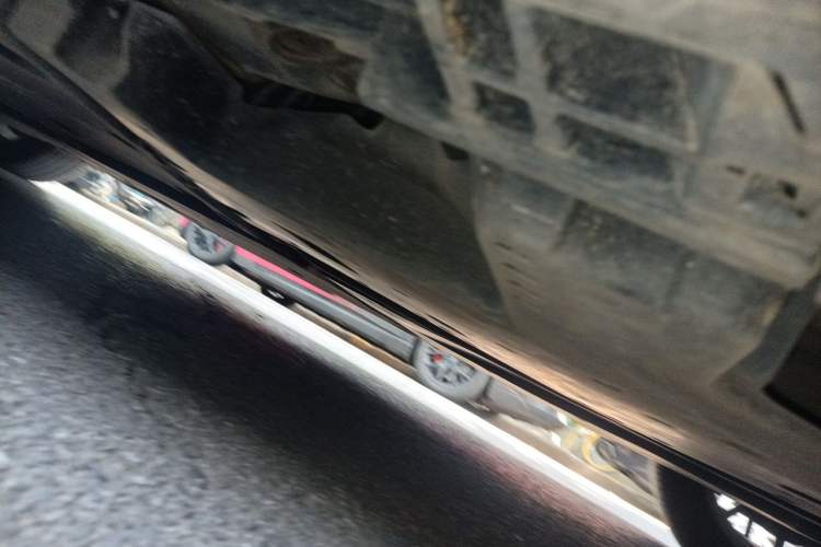 Used Lexus ES 2025 200 Premium Edition Chassis Rear Left