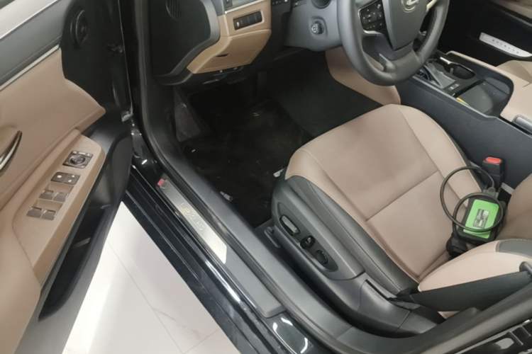 Used Lexus ES 2025 200 Premium Edition Driver Seat