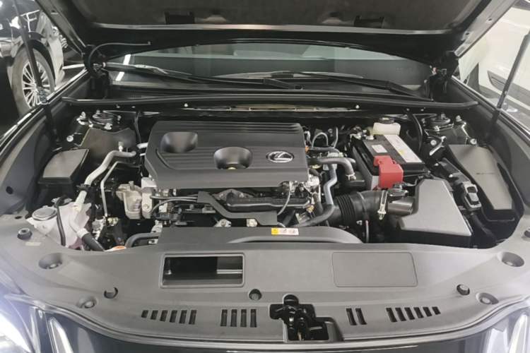 Used Lexus ES 2025 200 Premium Edition Engine Bay