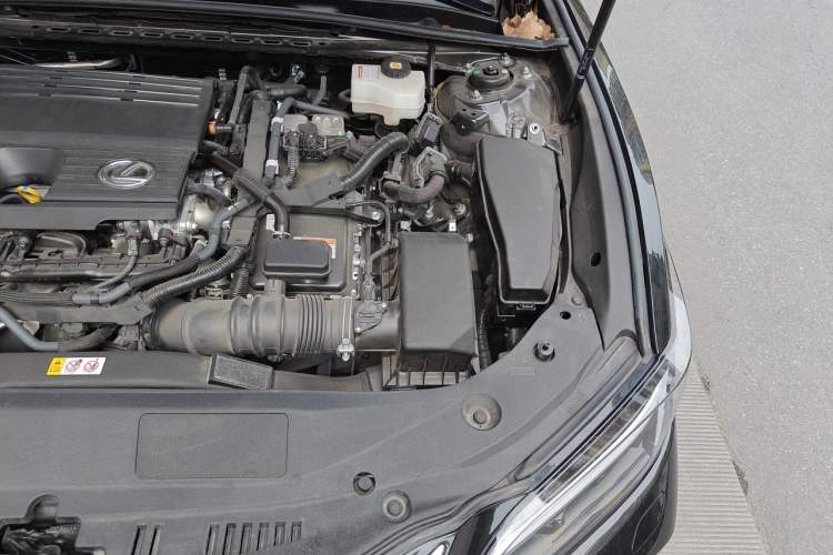 Used Lexus ES 2025 200 Premium Edition Engine Bay Left