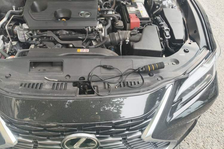 Used Lexus ES 2025 200 Premium Edition Engine Bay Left