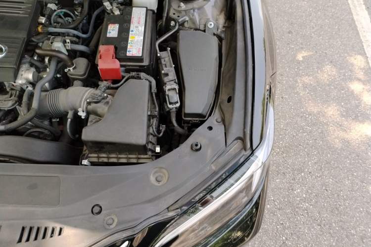 Used Lexus ES 2025 200 Premium Edition Engine Bay Left