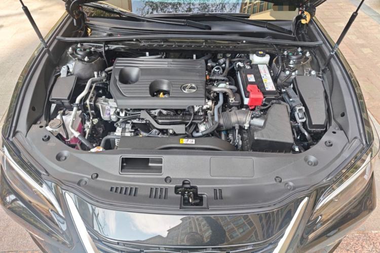 Used Lexus ES 2025 Model, 200 Special Edition Engine Bay