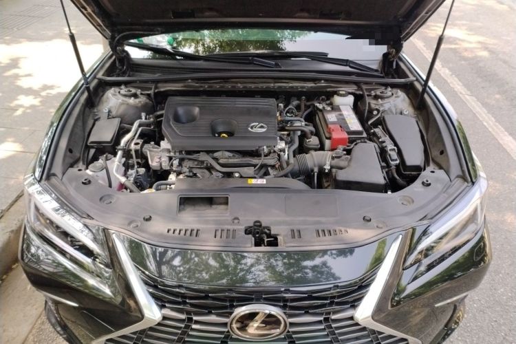Used Lexus ES 2025 200 Premium Edition Engine Bay