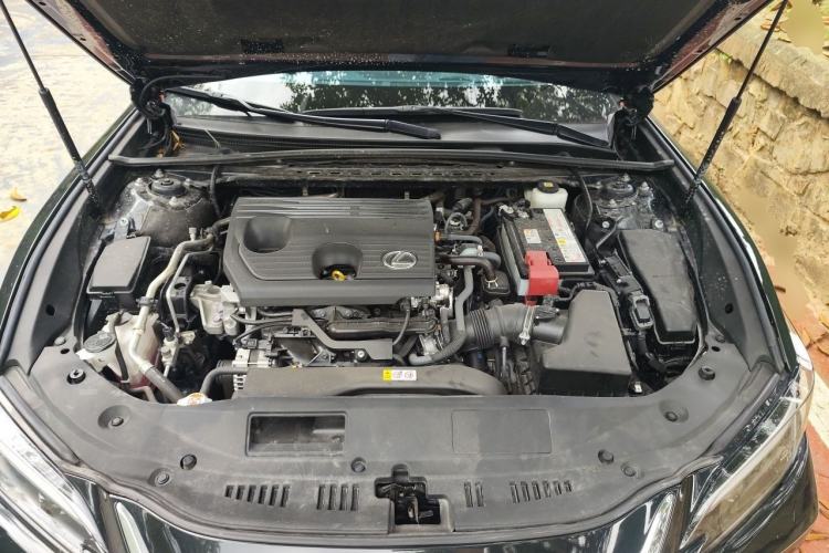 Used Lexus ES 2025 200 Premium Edition Engine Bay