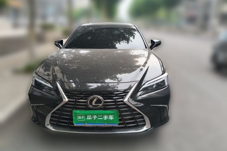 Used Lexus ES 2025 200 Premium Edition Front