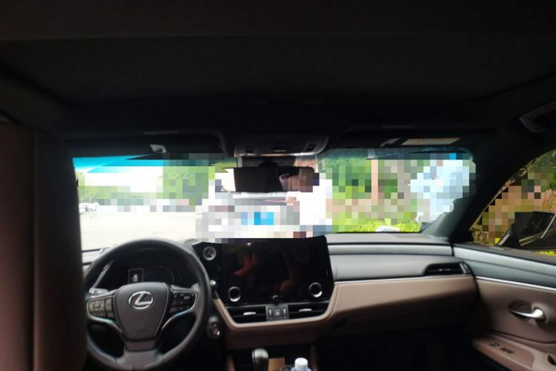 Used Lexus ES 2025 200 Premium Edition Headliner