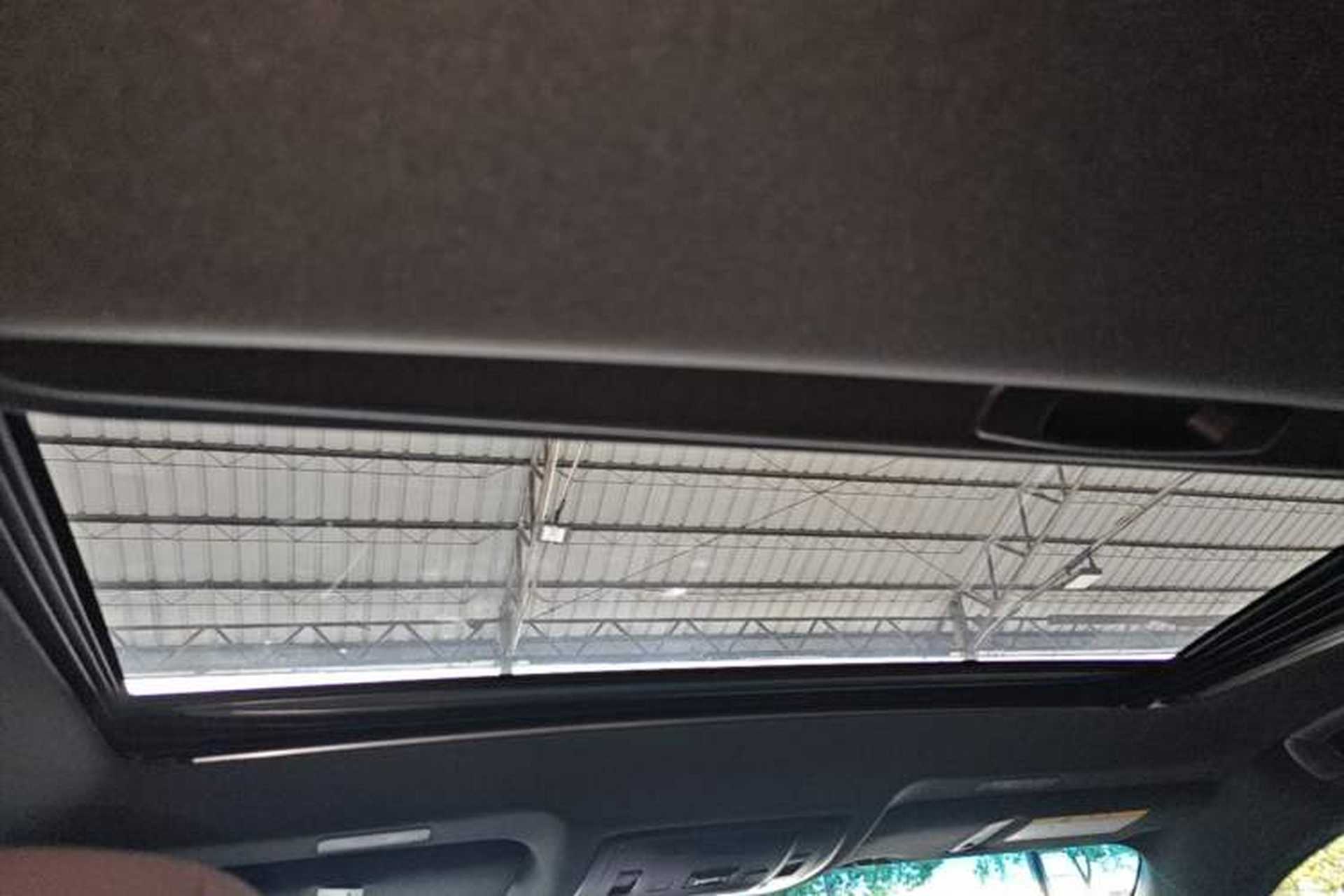 Used Lexus ES 2025 200 Premium Edition Headliner