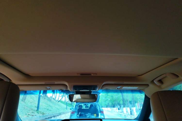 Used Lexus ES 2025 200 Premium Edition Headliner