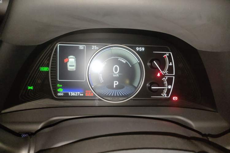 Used Lexus ES 2025 300h Deluxe Edition Instrument Cluster