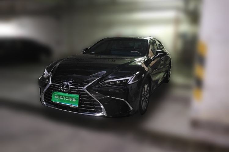 Lexus ES 2025 200 Premium Edition
