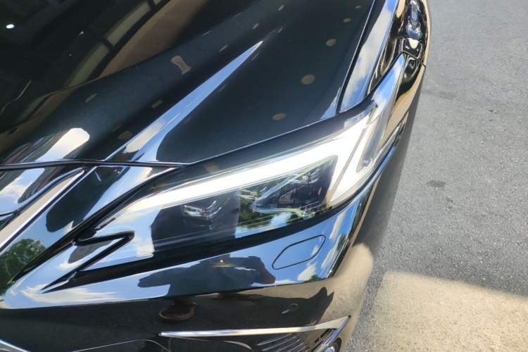 Used Lexus ES 2025 200 Premium Edition Left Front Headlight