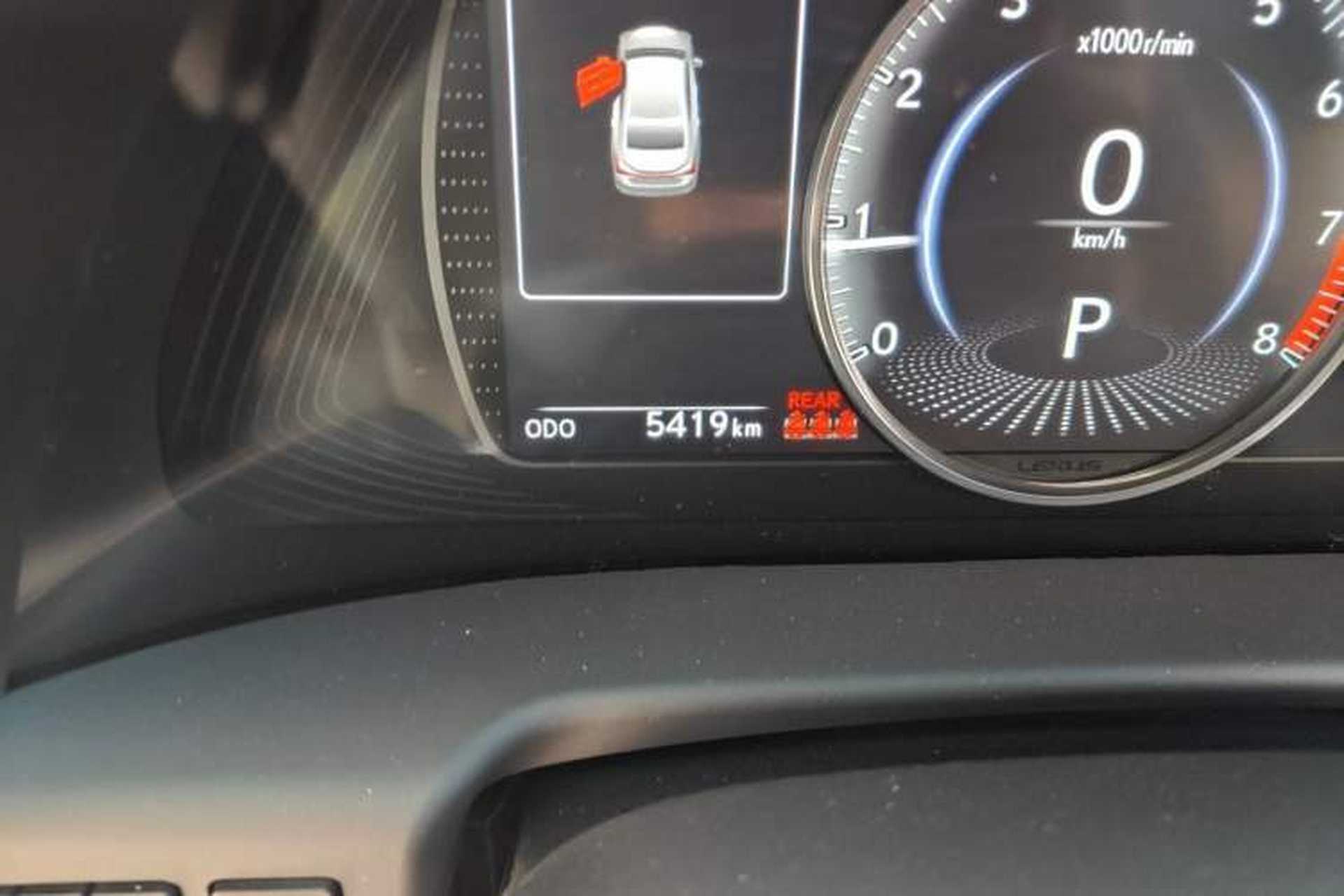 Used Lexus ES 2025 200 Premium Edition Odometer Close Up