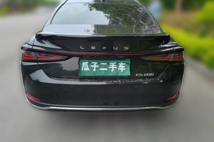 Used Lexus ES 2025 200 Premium Edition Rear