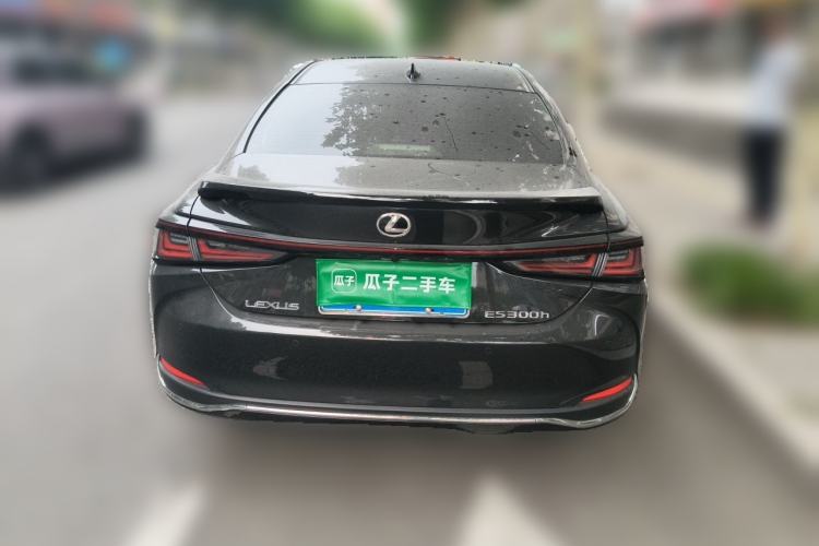 Used Lexus ES 2025 200 Premium Edition Rear