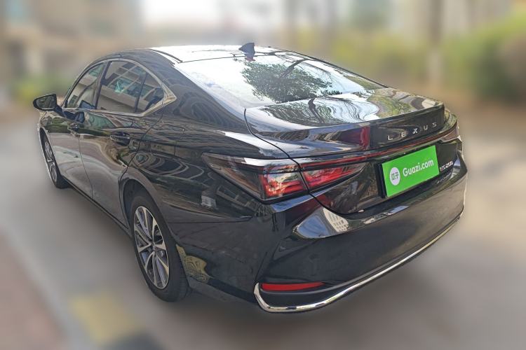Used Lexus ES 2025 Model, 200 Special Edition Rear Left 45 Deg