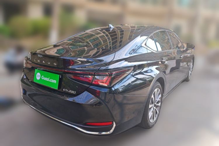 Used Lexus ES 2025 Model, 200 Special Edition Rear Right 45 Deg