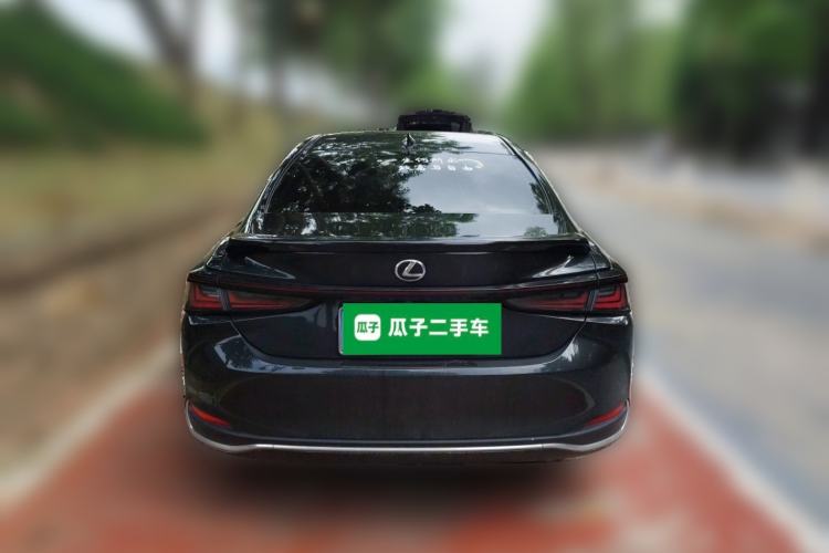 Used Lexus ES 2025 200 Premium Edition Rear