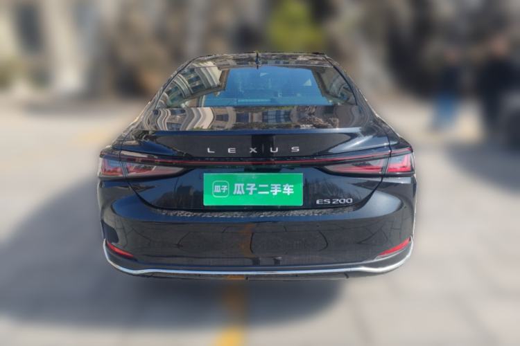 Used Lexus ES 2025 200 Premium Edition Rear