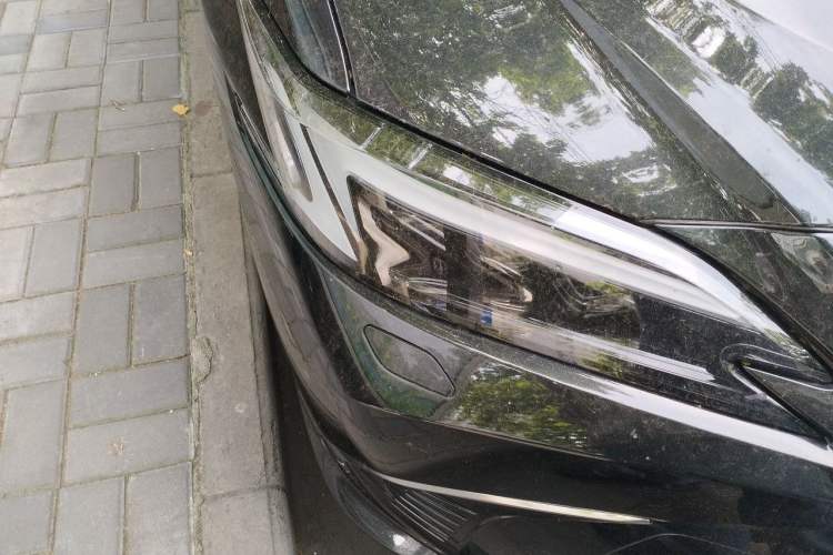 Used Lexus ES 2025 200 Premium Edition Right Front Headlight