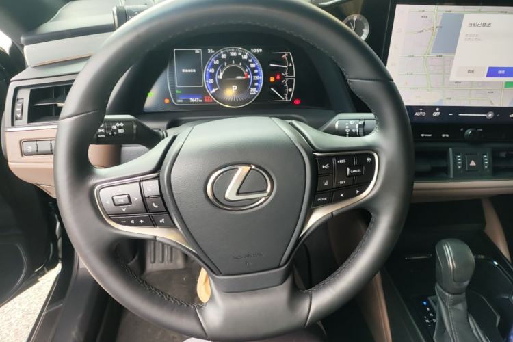 Used Lexus ES 2025 200 Premium Edition Steering Wheel