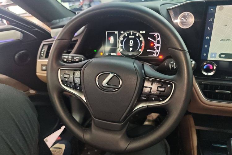 Used Lexus ES 2025 200 Premium Edition Steering Wheel