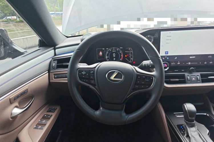 Used Lexus ES 2025 200 Premium Edition Steering Wheel