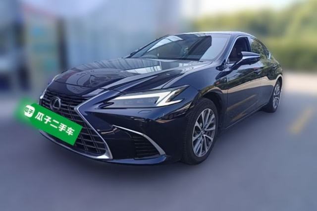 Used Lexus ES 2025 300h Deluxe Edition
