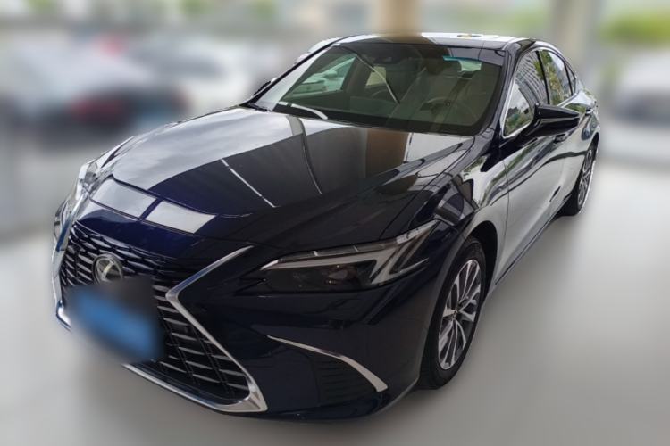 Używany Lexus ES 2025 300h Deluxe Edition Guazi used car, China used car export, Used car for sale, Used cars, Cheapest cars for sale