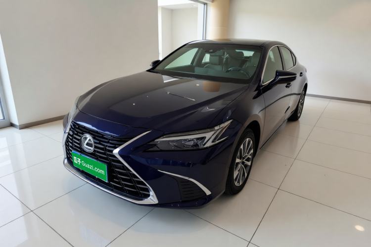 Lexus ES 2025 300h Deluxe Edition с пробегом Guazi used car, China used car export, Used car for sale, Used cars, Cheapest cars for sale