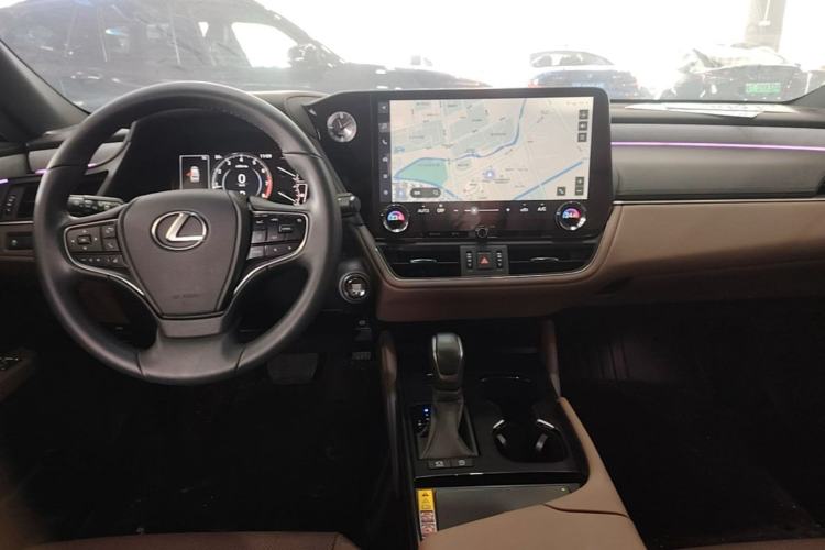 Used Lexus ES 2025 200 Premium Edition Center Console