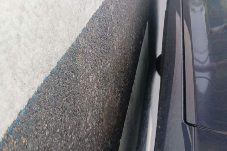 Used Lexus ES 2025 300h Deluxe Edition Chassis Front Right