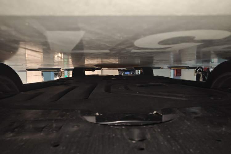 Used Lexus ES 2025 200 Premium Edition Chassis Front