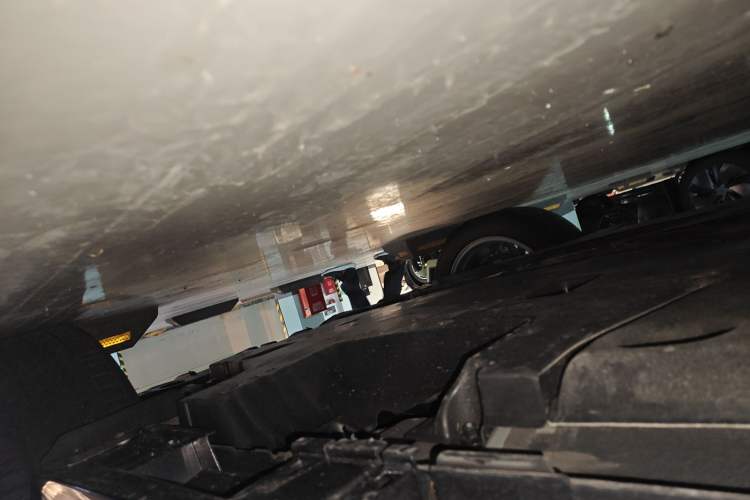 Used Lexus ES 2025 200 Premium Edition Chassis Rear Left