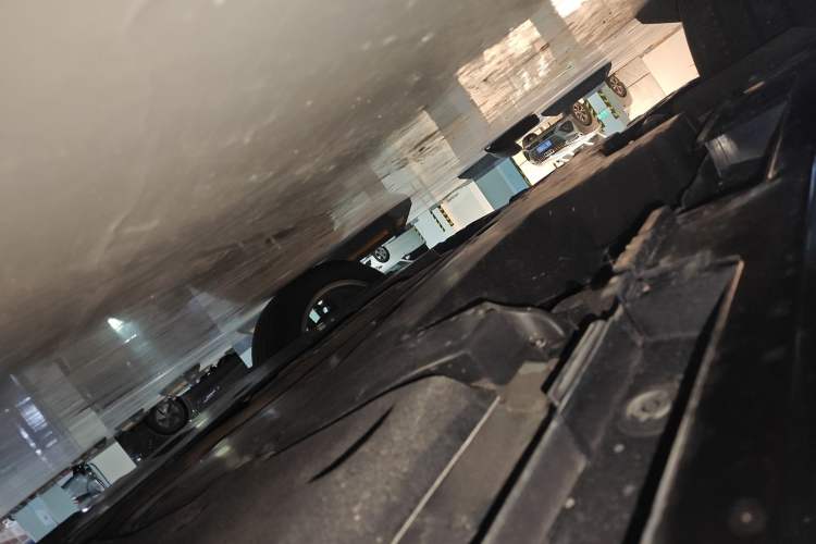 Used Lexus ES 2025 200 Premium Edition Chassis Rear Right