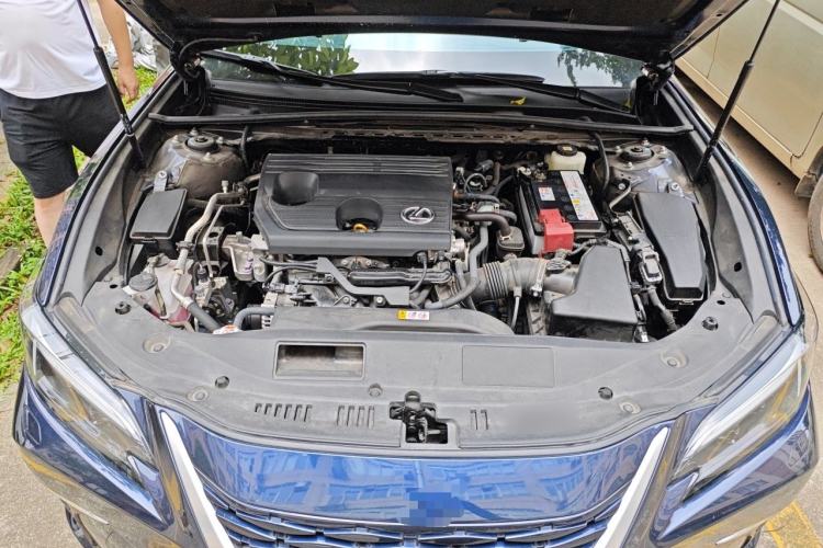Used Lexus ES 2025 200 Premium Edition Engine Bay