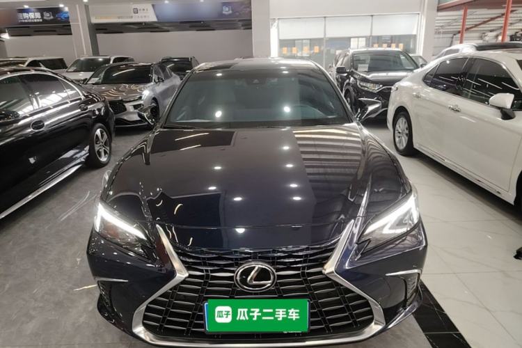 Used Lexus ES 2025 200 Premium Edition Front