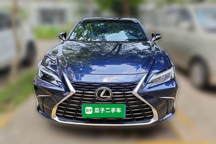 Used Lexus ES 2025 200 Premium Edition Front