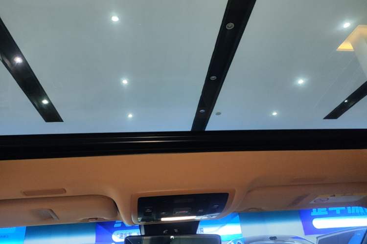 Used Lexus ES 2025 200 Premium Edition Headliner