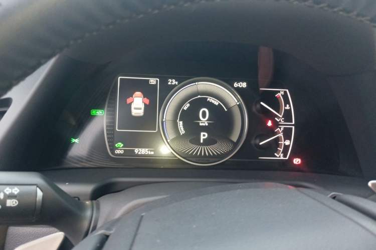 Used Lexus ES 2025 300h Deluxe Edition Instrument Cluster
