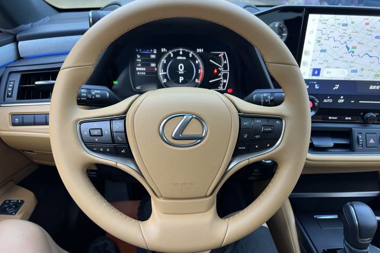 Used Lexus ES 2025 200 Premium Edition Interior 2